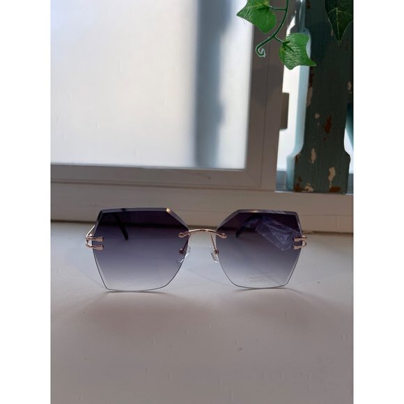 Somewhere‎ Shady Rimless Square Frame Gold Hardware Sunglasses Black main image 2